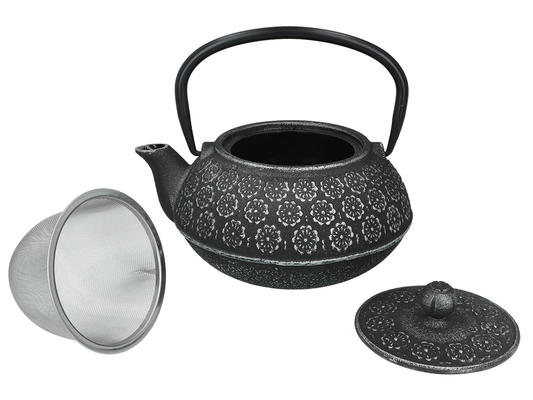 Liatinová čajová kanvica so sitkom 1000 ml - čierny dekor