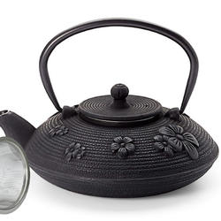 Liatinová čajová kanvica so sitkom 750 ml - čierny dekor